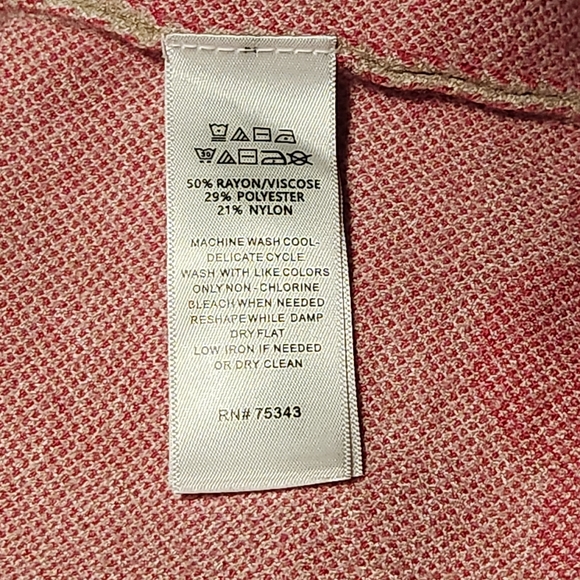 Tahari Light Beige Sweater with Pink Detail - Picture 5 of 7